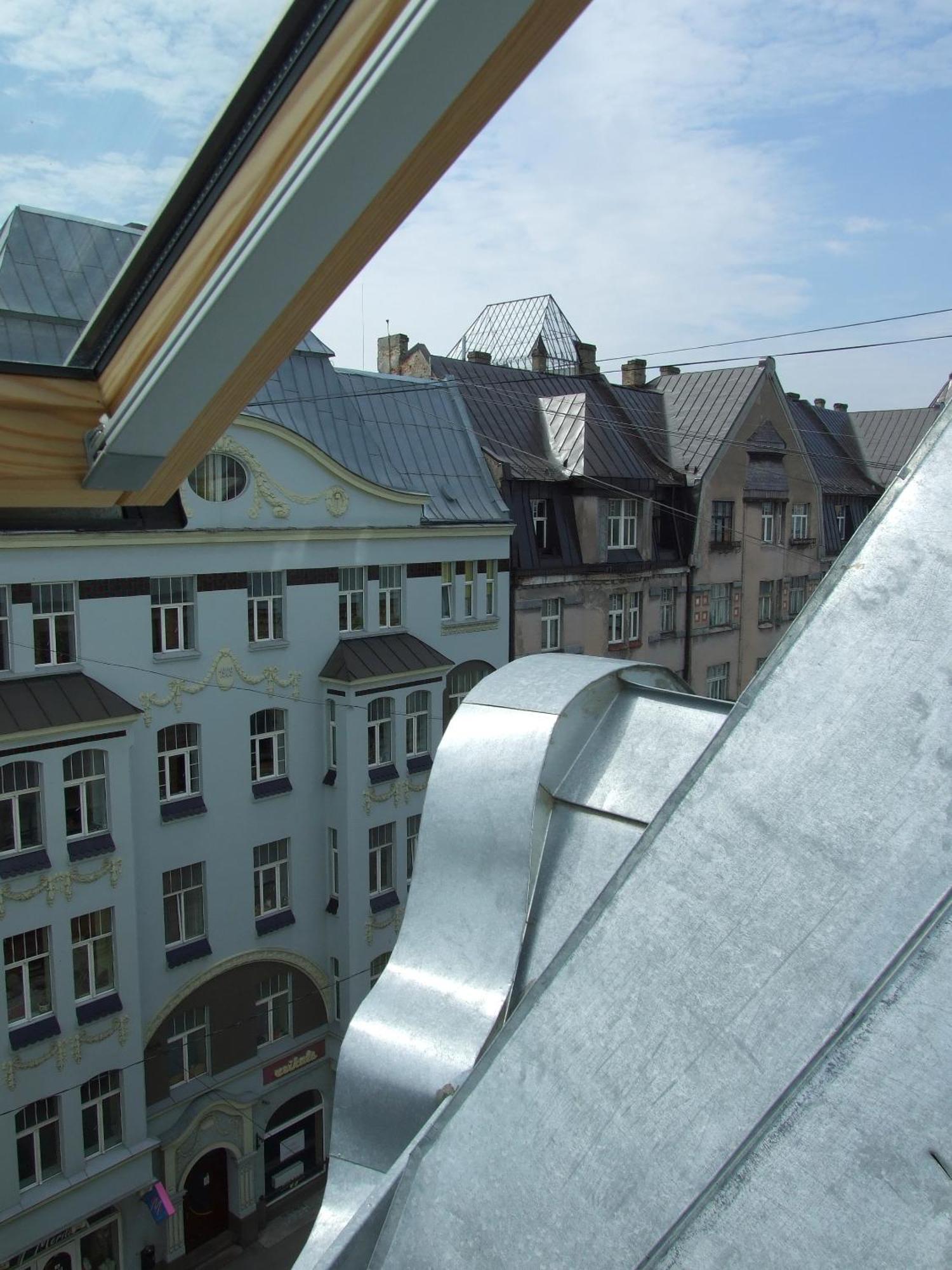Sunlit Loft Apartment Riga Exteriör bild