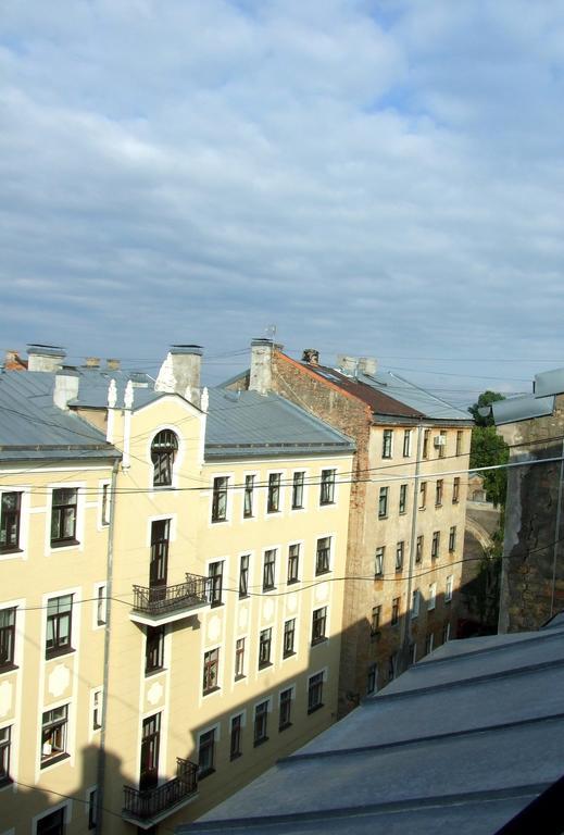Sunlit Loft Apartment Riga Exteriör bild
