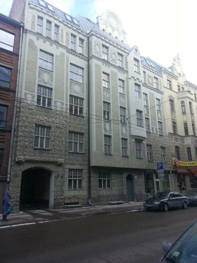 Sunlit Loft Apartment Riga Exteriör bild